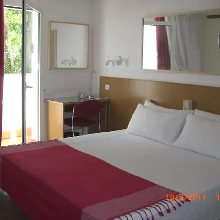 La Caleta De Hotel