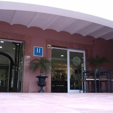 La Caleta De Hotel